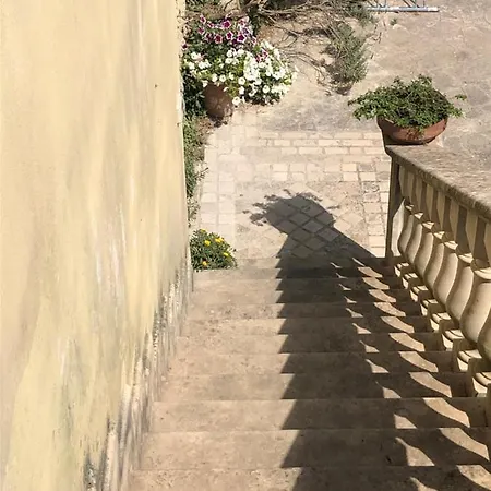 Bed & Breakfast Striari 3*