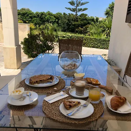 Striari Bed & Breakfast