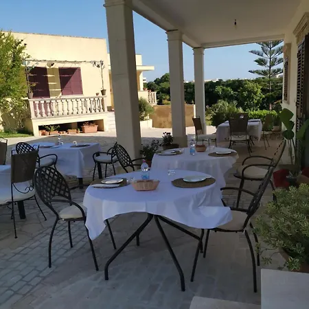Bed & Breakfast Striari 3*